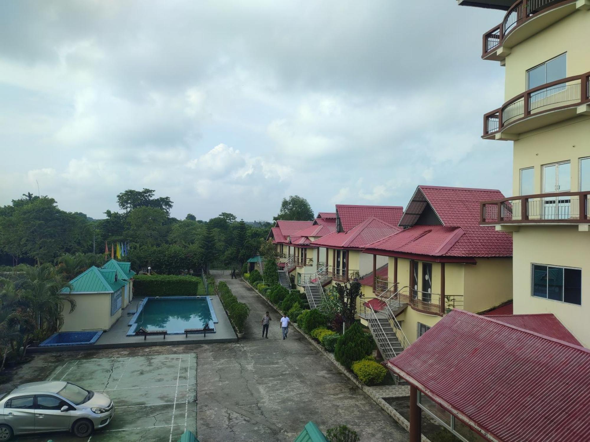 Maa Greenary View - A Holiday Resort Alipur Duar Bagian luar foto