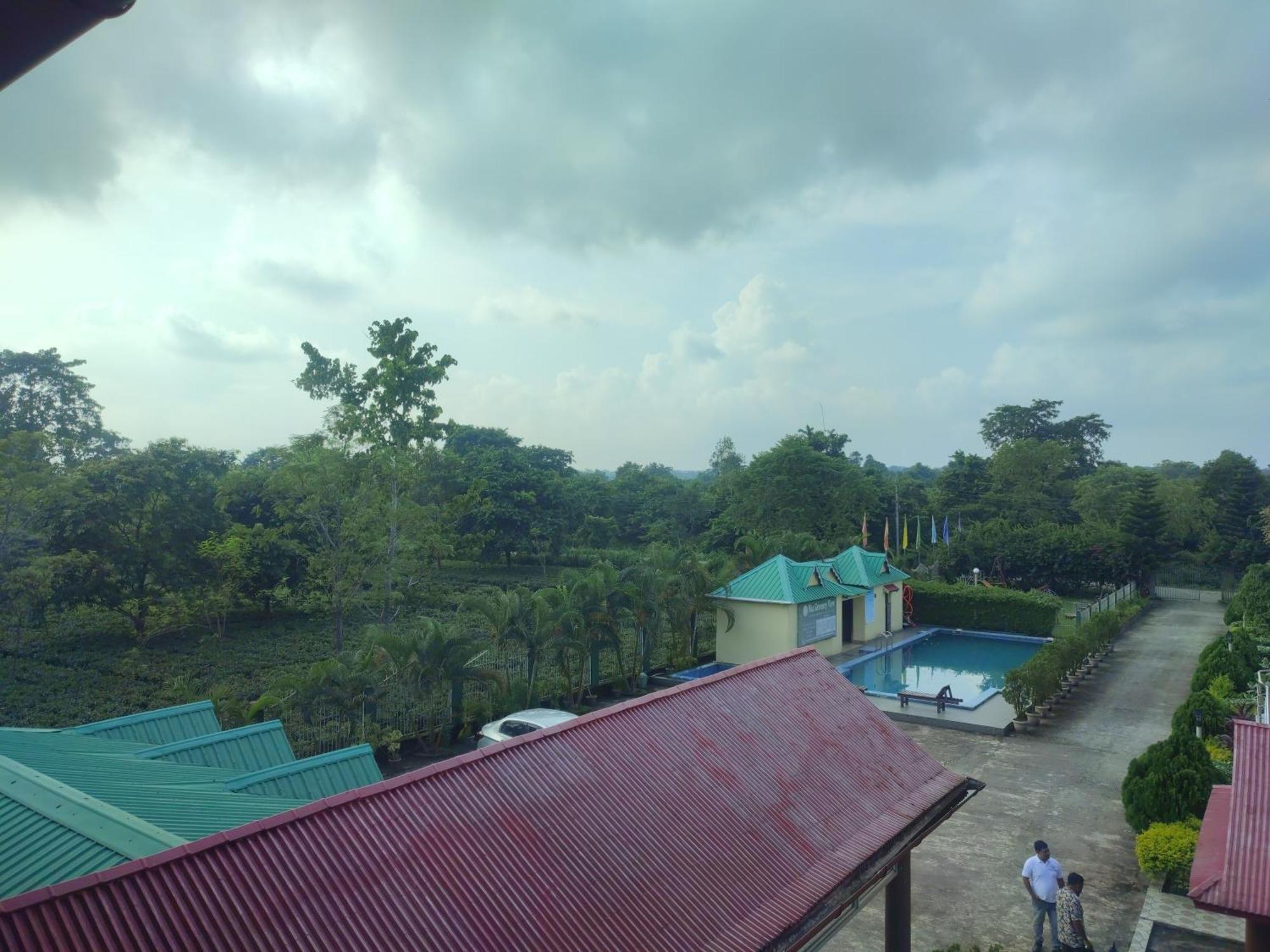Maa Greenary View - A Holiday Resort Alipur Duar Bagian luar foto