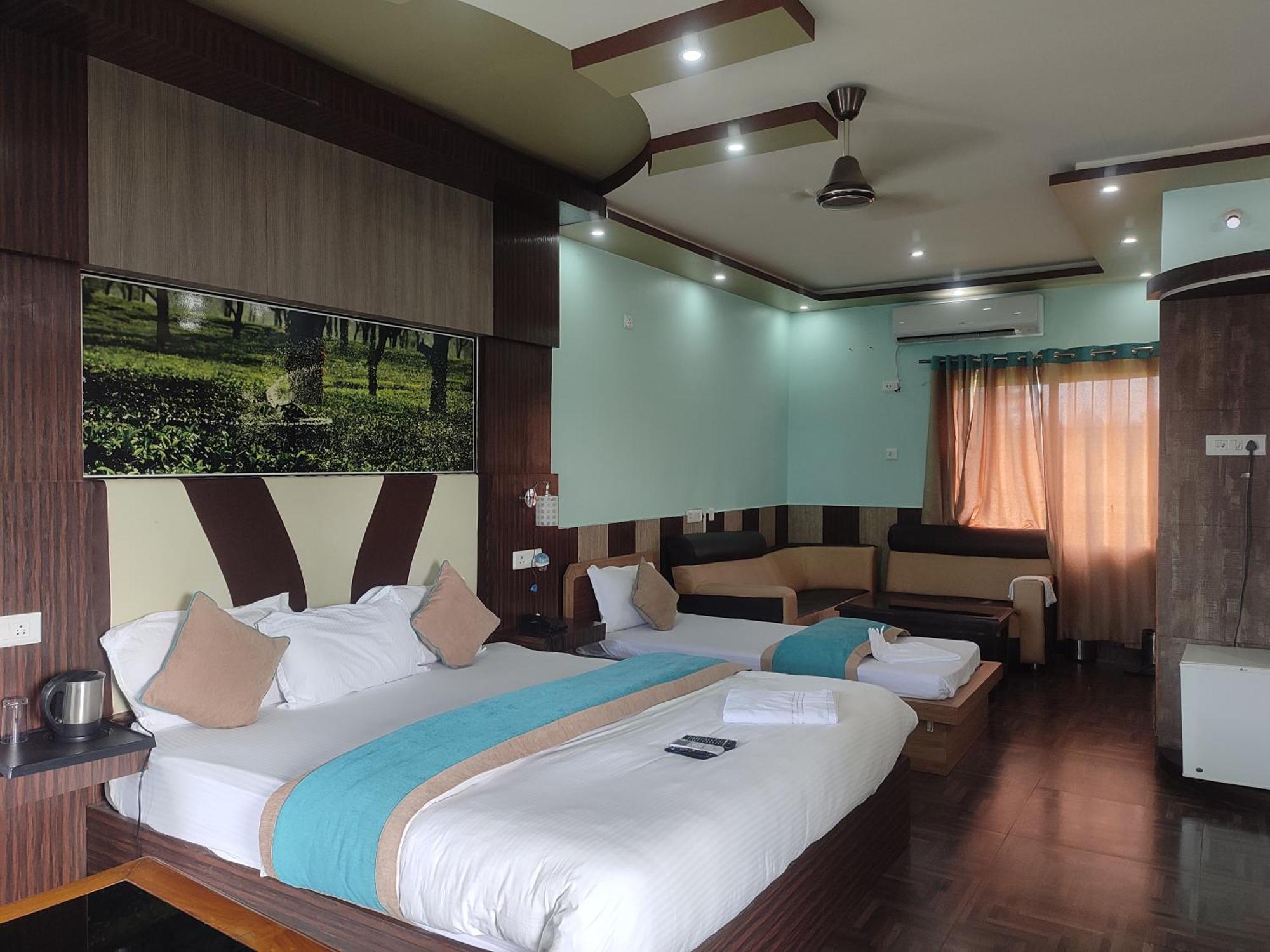 Maa Greenary View - A Holiday Resort Alipur Duar Bagian luar foto